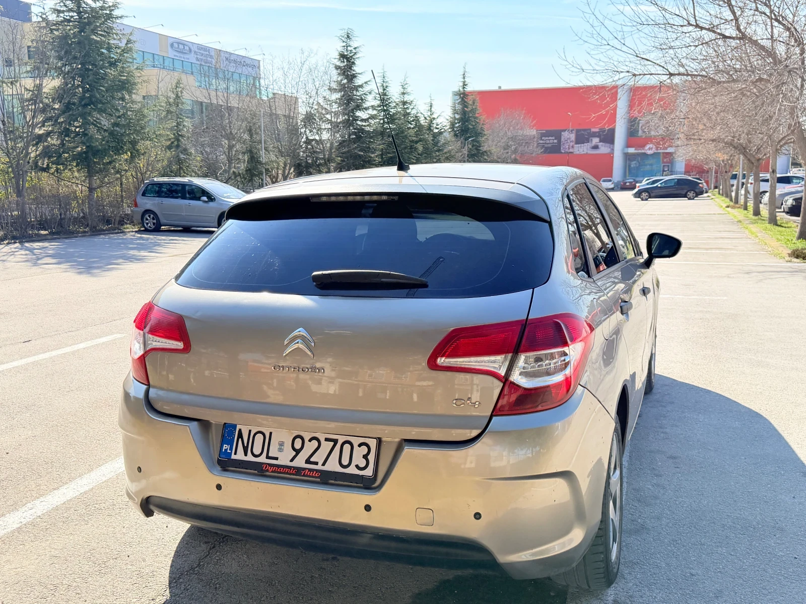 Citroen C4 1.6 HDI, снимка 3 - Автомобили и джипове - 54095173