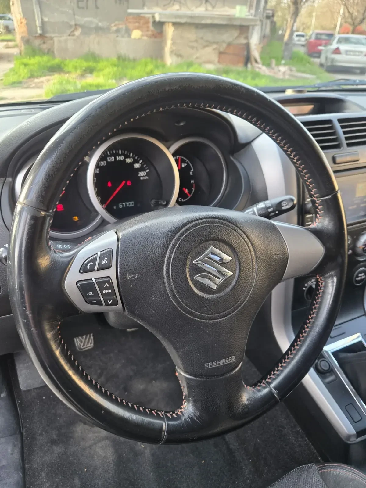 Suzuki Grand vitara 1.9 дизел  129к.с  2009г. 4х4, снимка 16 - Автомобили и джипове - 54194955