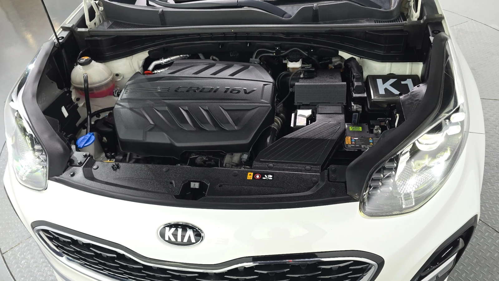 Kia Sportage, снимка 3 - Автомобили и джипове - 54837427
