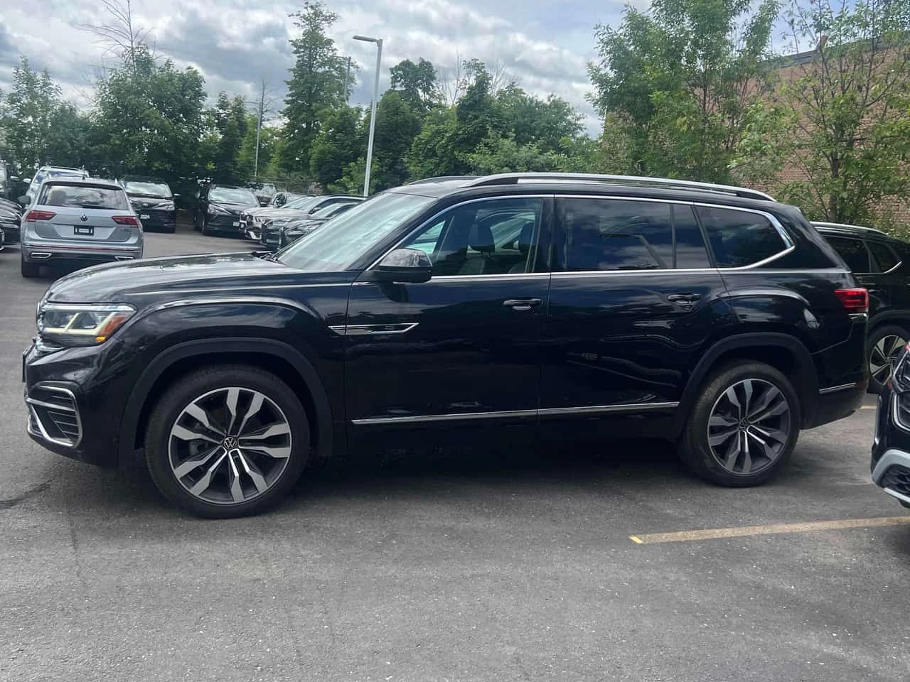 VW Atlas * Execline * АВТОКРЕДИТ БЕЗ ПЪРВОНАЧАЛНА ВНОСКА* , снимка 2 - Автомобили и джипове - 54992662