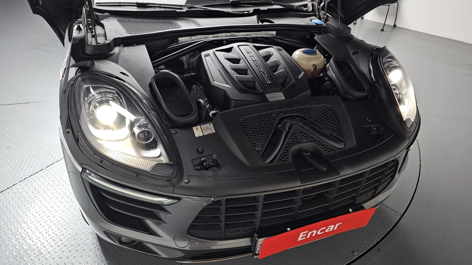 Porsche Macan S* BURMESTER* ЕЛ. БАГАЖНИК* ЛЮК* КРАЙНА ЦЕНА, снимка 6 - Автомобили и джипове - 55243563