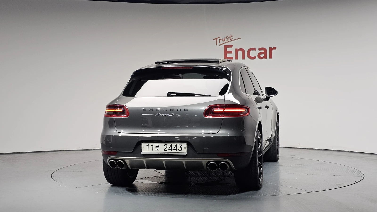 Porsche Macan S* BURMESTER* ЕЛ. БАГАЖНИК* ЛЮК* КРАЙНА ЦЕНА, снимка 4 - Автомобили и джипове - 55243563