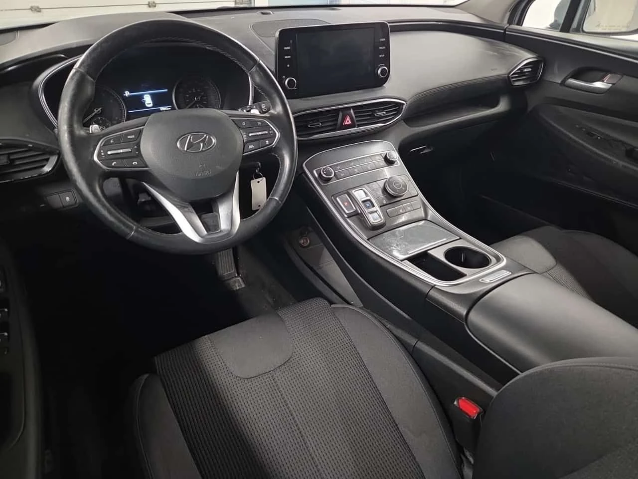 Hyundai Santa fe  ESSENTIAL | ДИСТРОНИК | ПОДГРЕВИ| ЦЕНА ДО БЪЛГАРИ, снимка 10 - Автомобили и джипове - 55386850