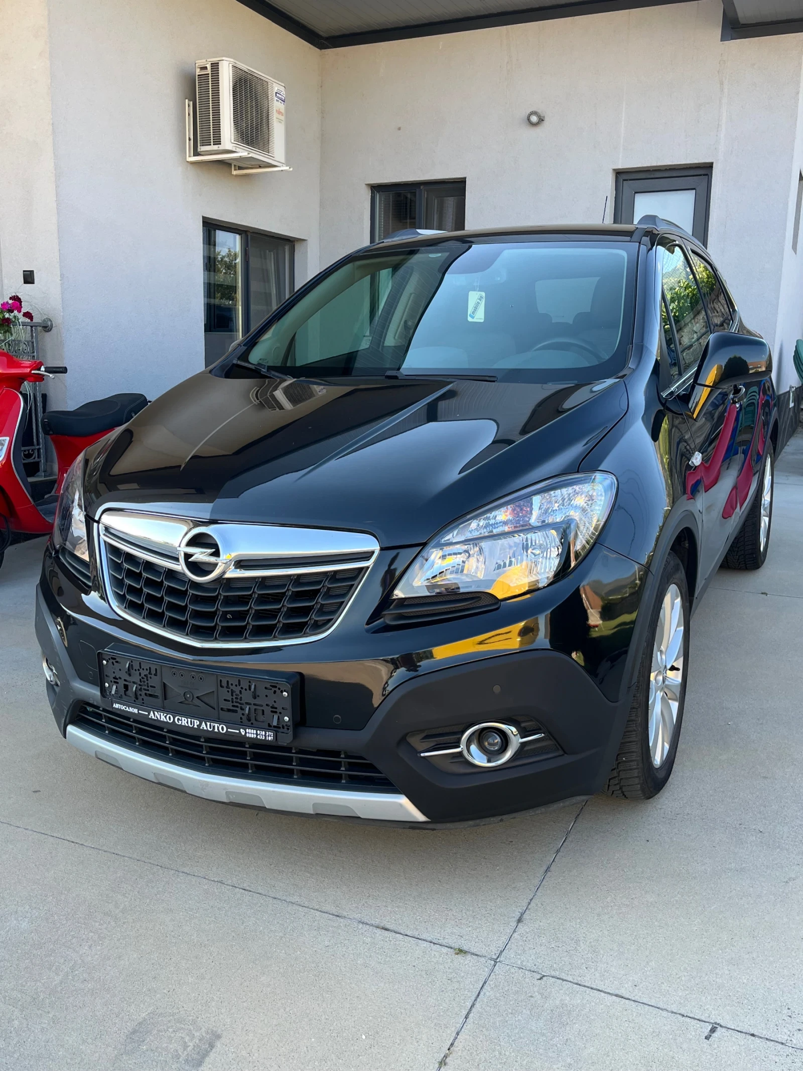 Opel Mokka 1.4 бензин газ фабрична 112654 км , снимка 2 - Автомобили и джипове - 55482759