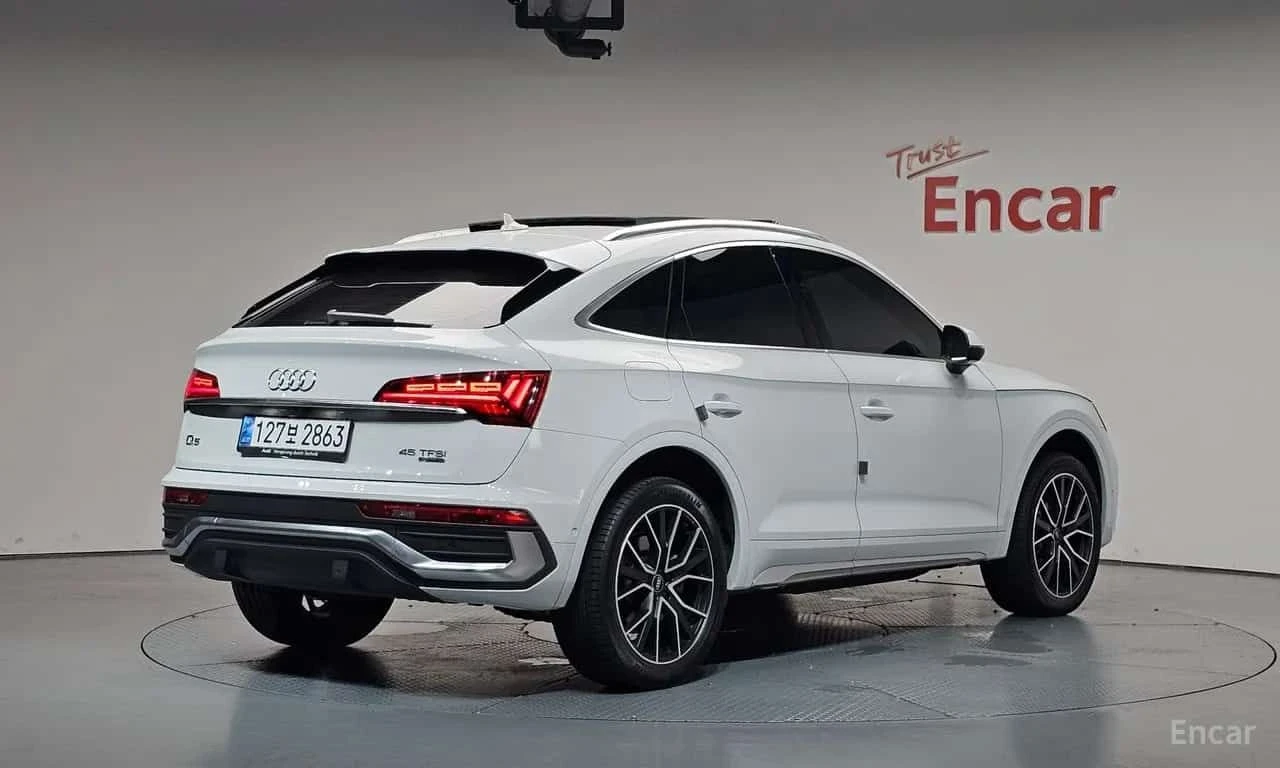 Audi Q5 | DISTRONIC | 360 | ПАНОРАМА | HUD | , снимка 2 - Автомобили и джипове - 55584305