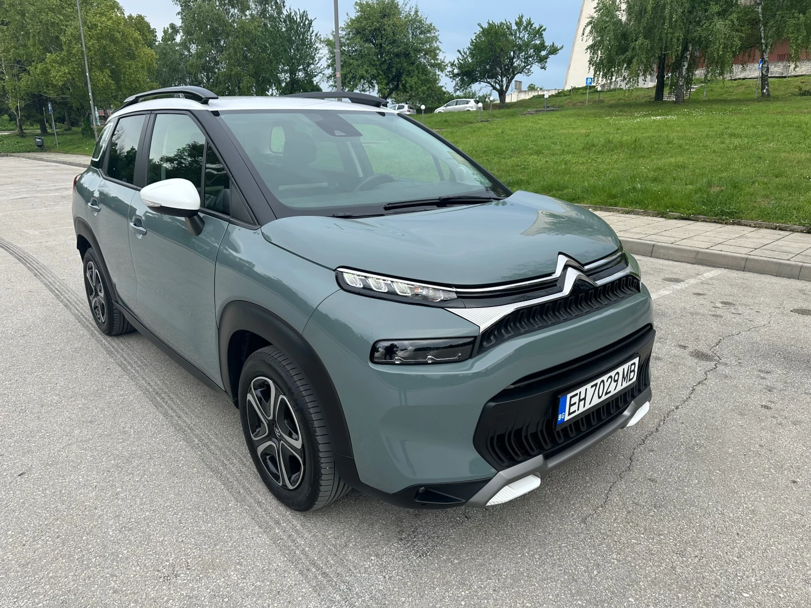 Citroen C3 Aircross 1.2i STT SHINE PureTech ГАРАНЦИЯ, снимка 2 - Автомобили и джипове - 55962996