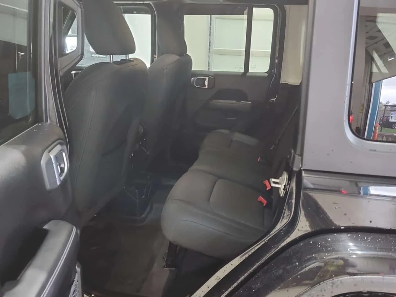 Jeep Wrangler * 4x4 Sahara * ���������� ��� ������������ ������* | Mobile.bg � ����������� 11