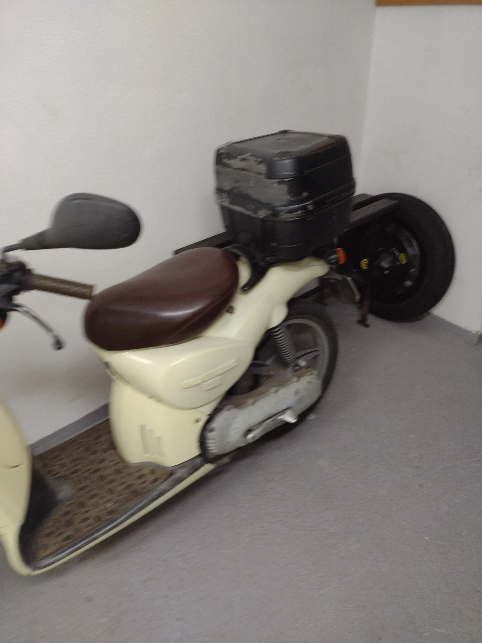 Aprilia 50  - изображение 5