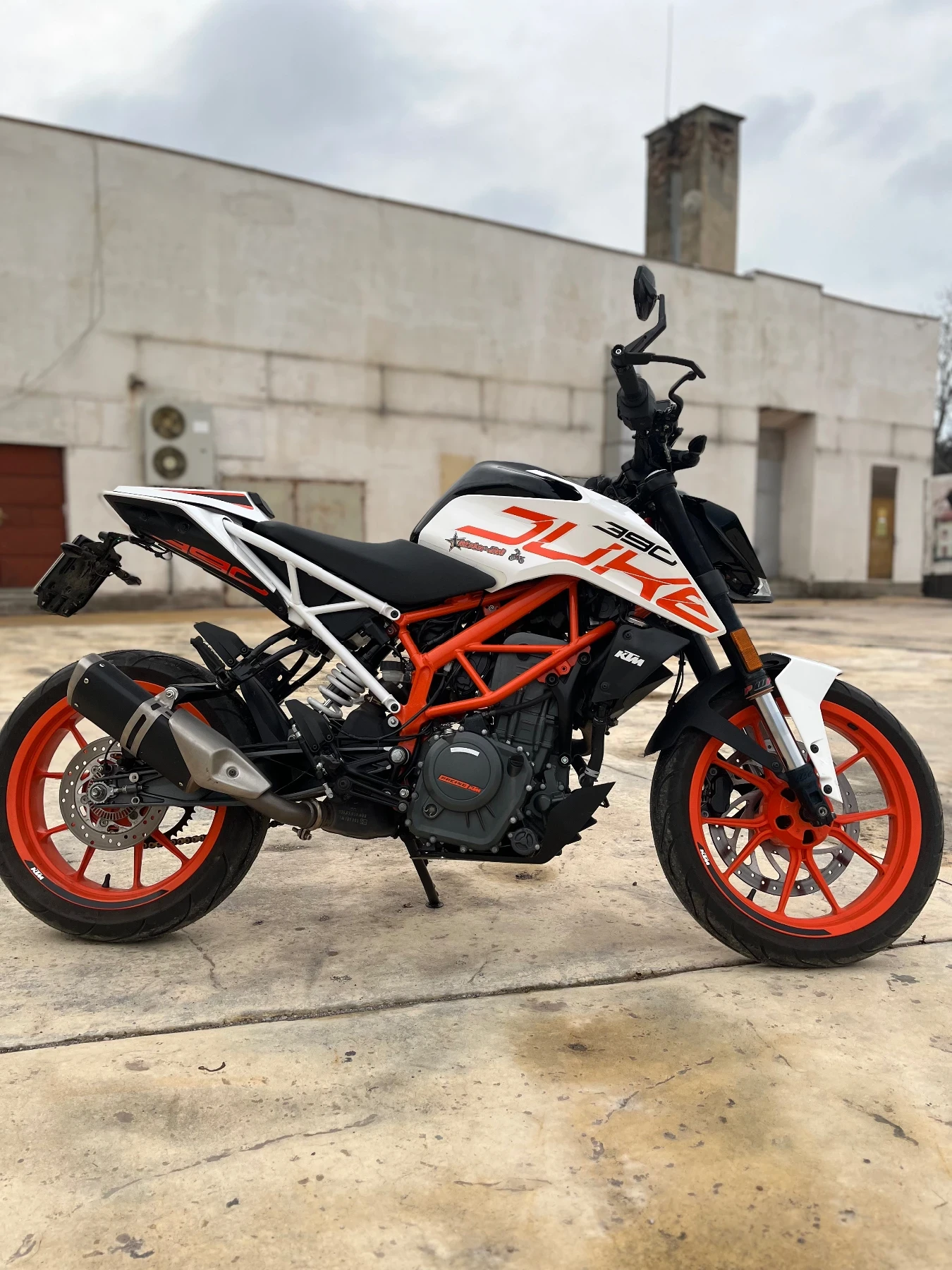 Ktm Duke 390 A2, снимка 2 - Мотоциклети и мототехника - 54090673