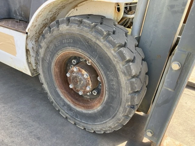  Nissan    | Mobile.bg   10