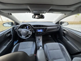 Toyota Auris, снимка 9