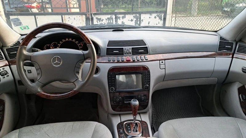 Mercedes-Benz S 320, снимка 4 - Автомобили и джипове - 47460564