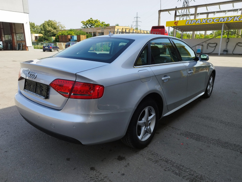 Audi A4 2.0 S line Distronik Navi, снимка 5 - Автомобили и джипове - 46288866