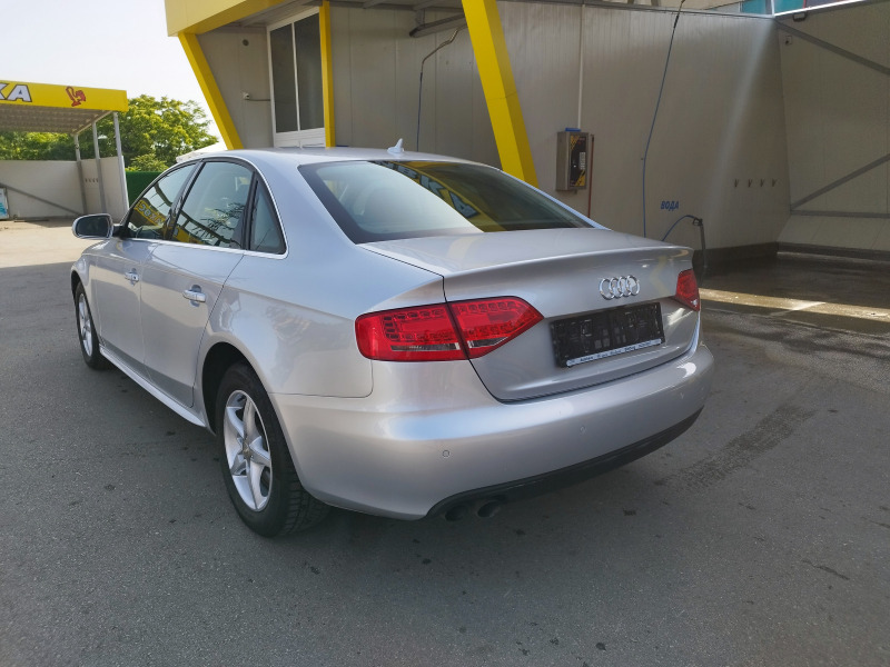 Audi A4 2.0 S line Distronik Navi, снимка 3 - Автомобили и джипове - 46288866