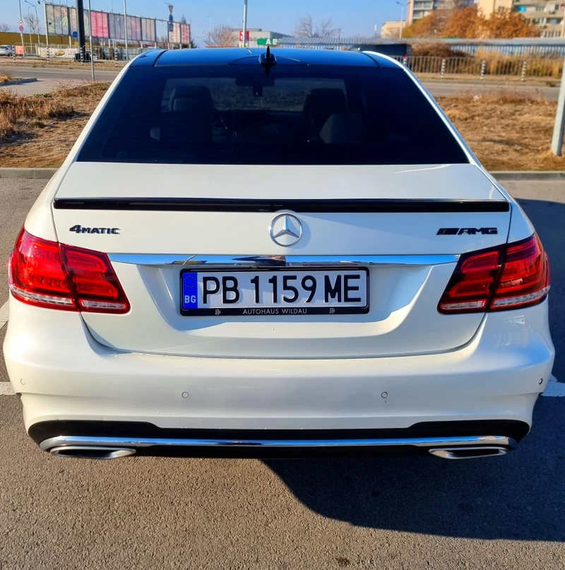 Mercedes-Benz E 250 AMG 4matic Distronic 360 Panorama Germany, снимка 5 - Автомобили и джипове - 48455516