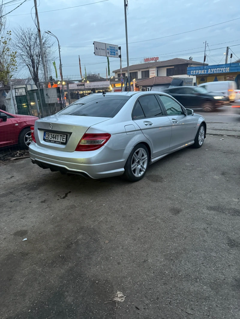 Mercedes-Benz C 200, снимка 4 - Автомобили и джипове - 48458212