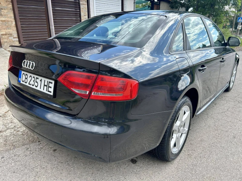 Audi A4 1.8Турбо/Седан, снимка 4 - Автомобили и джипове - 49394590