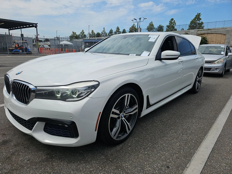 BMW 740 M* SPORT* ДИГИТАЛНО* ТАБЛО* ОБДУХВАНЕ* МАСАЖ* КАМЕ