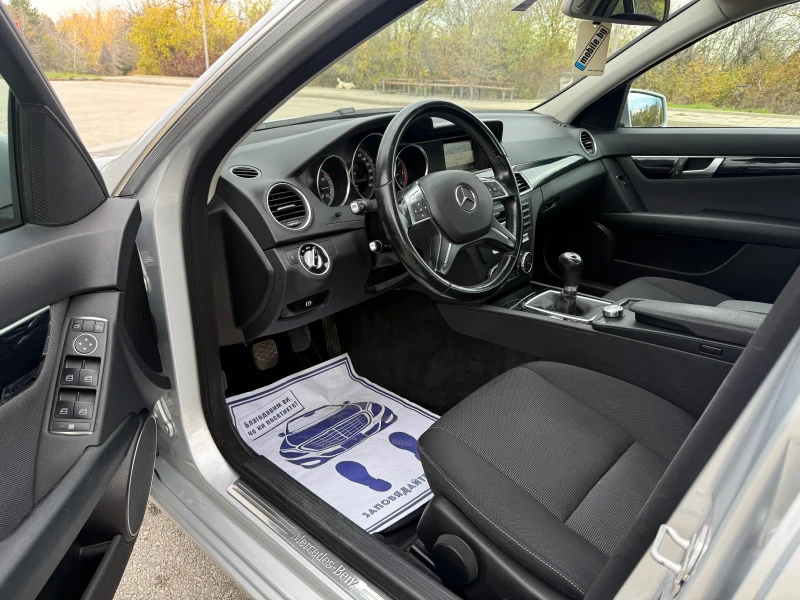 Mercedes-Benz C 180 Face Navi Подгрев, снимка 9 - Автомобили и джипове - 52554548