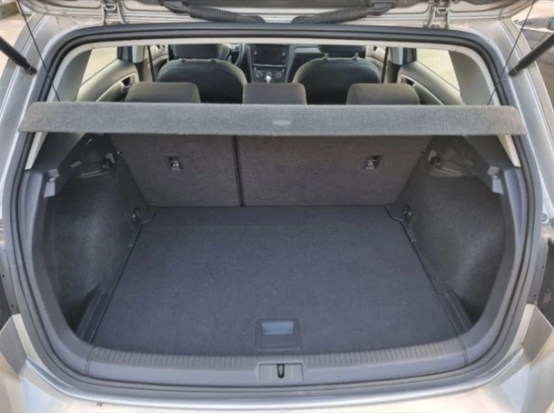 VW Golf 1.6TDI DSG Euro 6d-temp 42000км, снимка 12 - Автомобили и джипове - 52797264