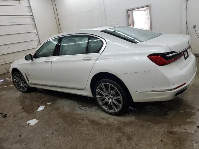 BMW 740  - изображение 5