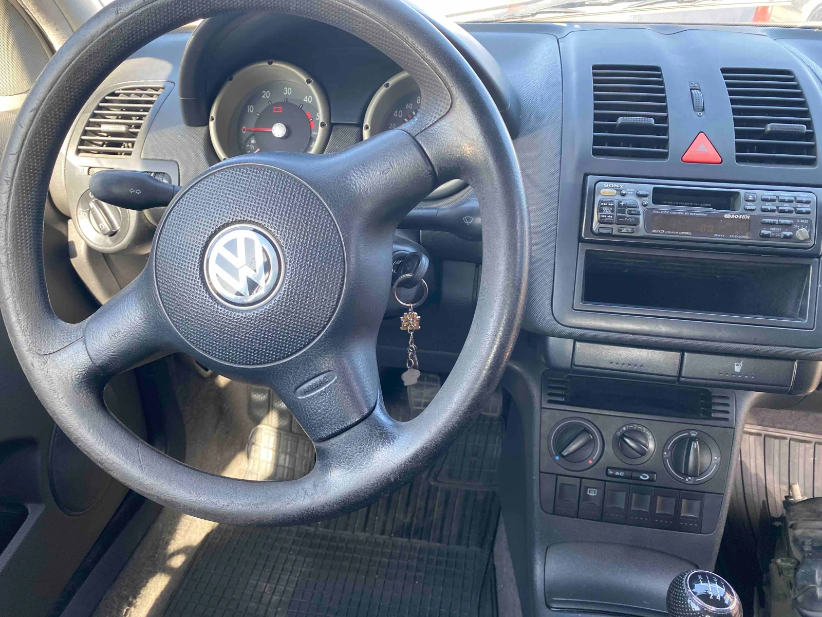 VW Polo 1, 9 SDI     КЛИМАТИК - изображение 2