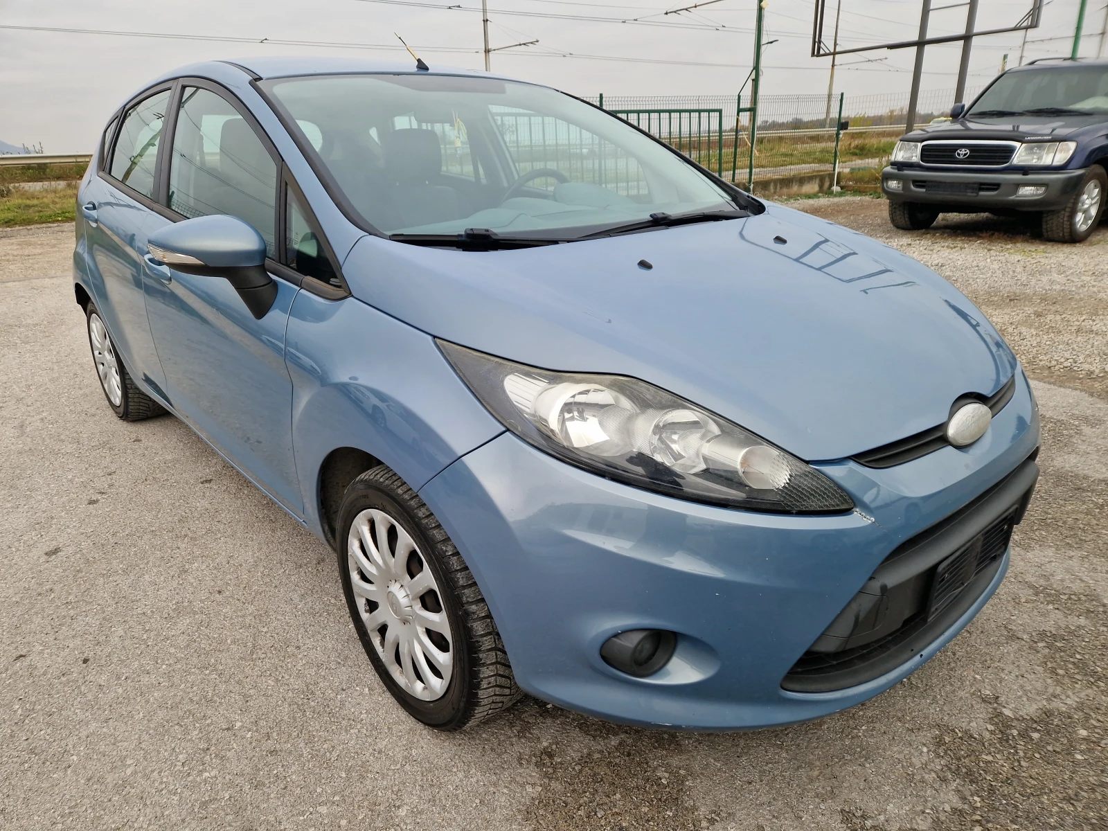 Ford Fiesta 1.4 90к газ брц италия - изображение 3