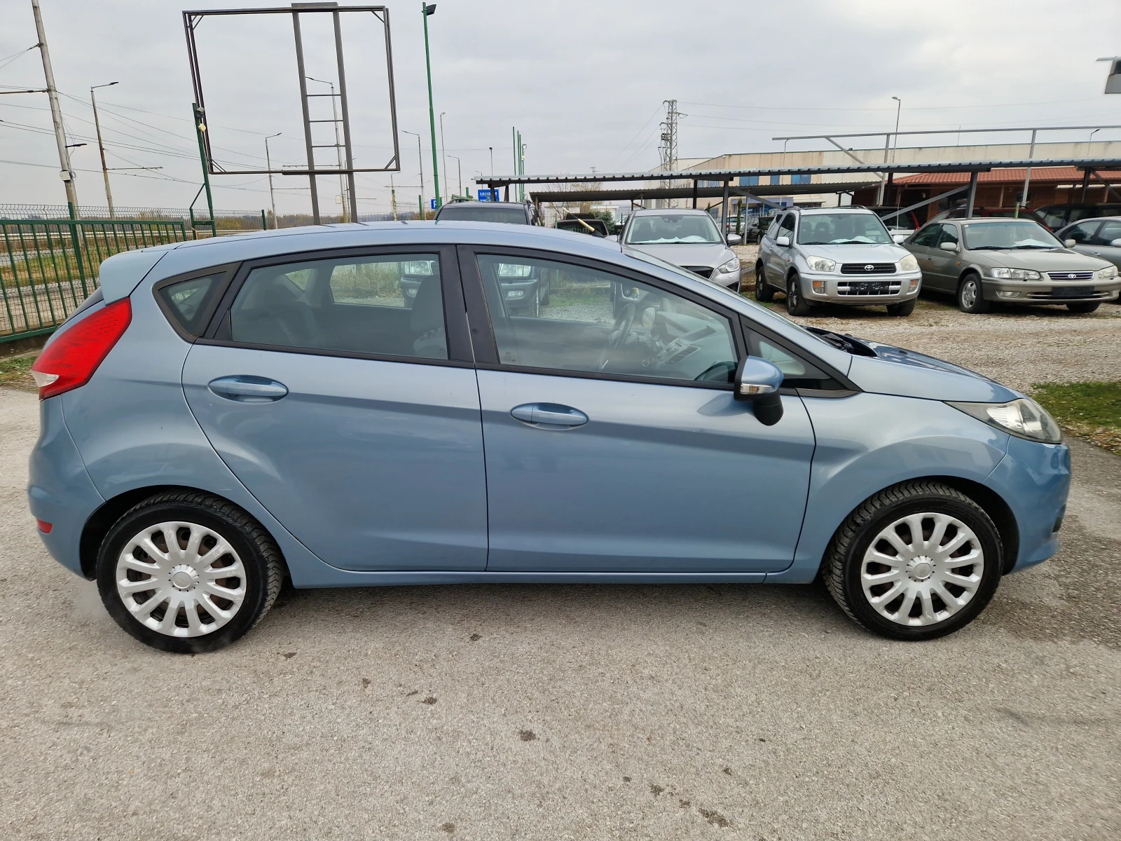 Ford Fiesta 1.4 90к газ брц италия - изображение 4