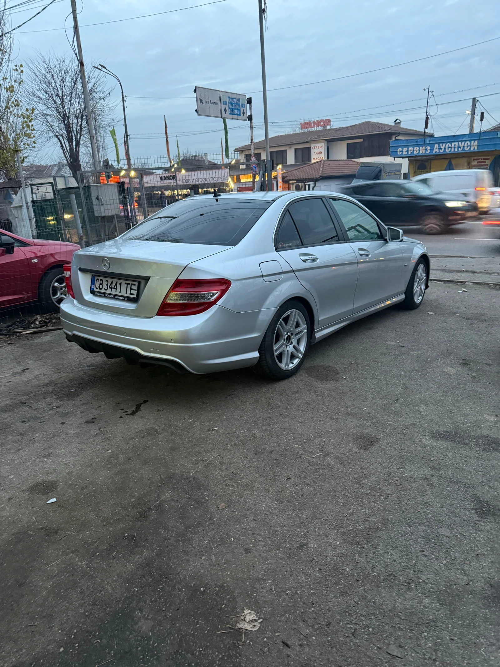 Mercedes-Benz C 200  - изображение 4