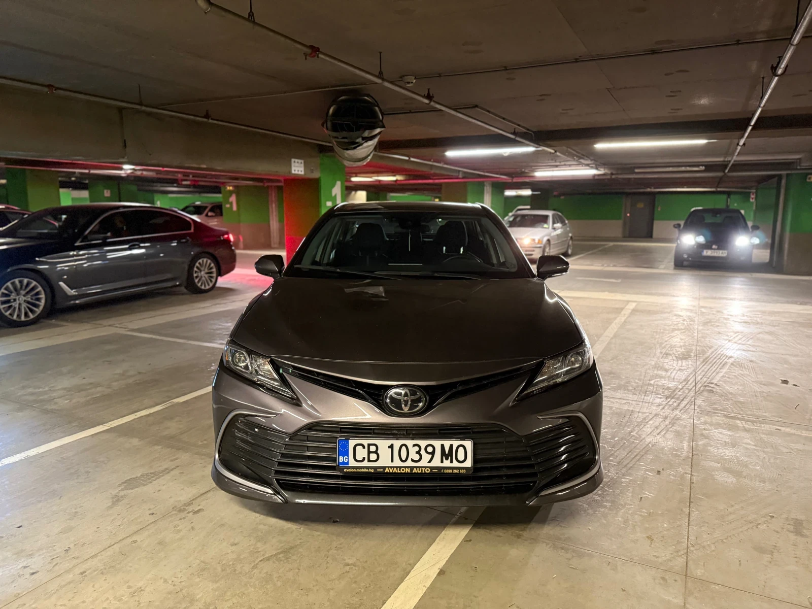 Toyota Camry 2.5 LE - изображение 2