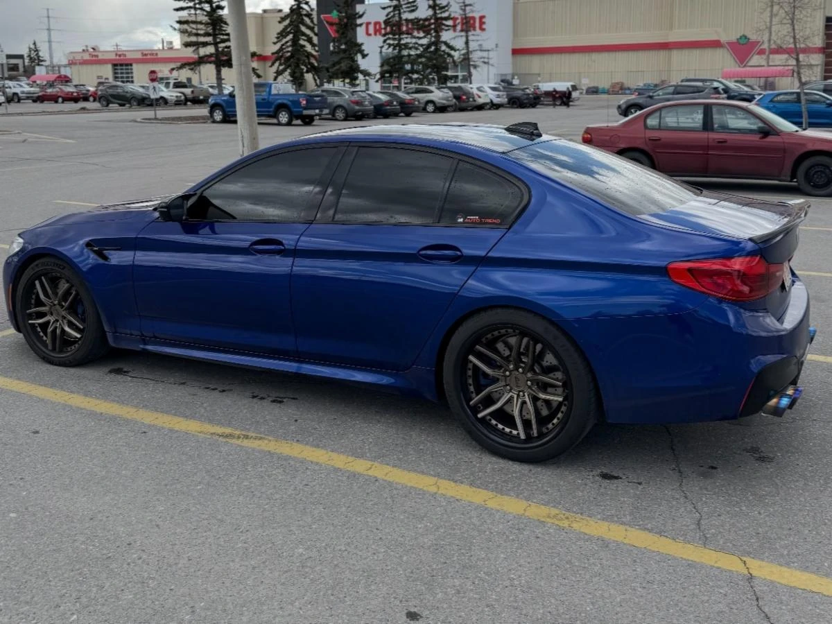 BMW M5 COMPETITION * Канада * АВТО КРЕДИТ - изображение 5