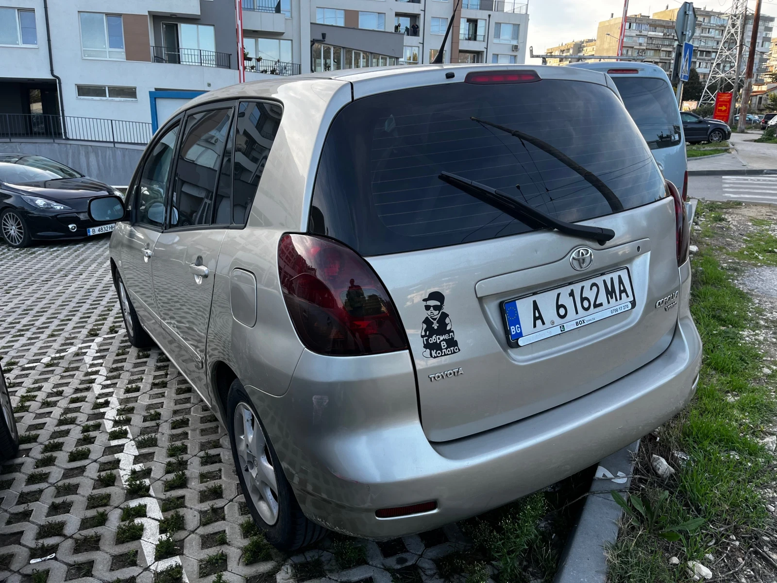 Toyota Corolla verso  - изображение 4