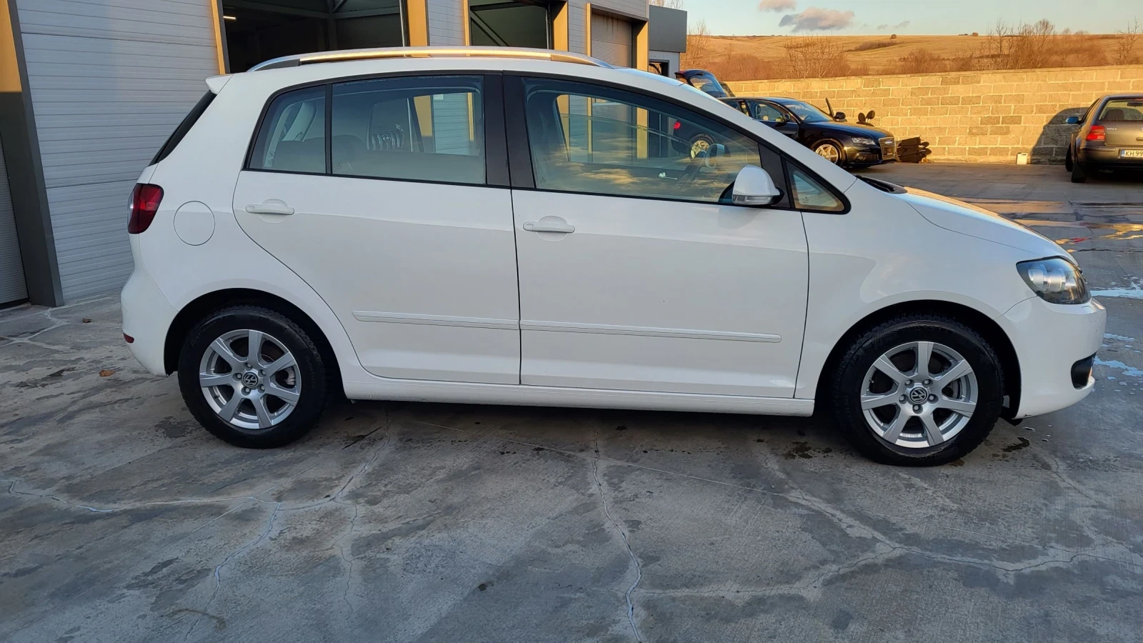 VW Golf Plus 6 2.0TDI-110 EURO 5 - изображение 6