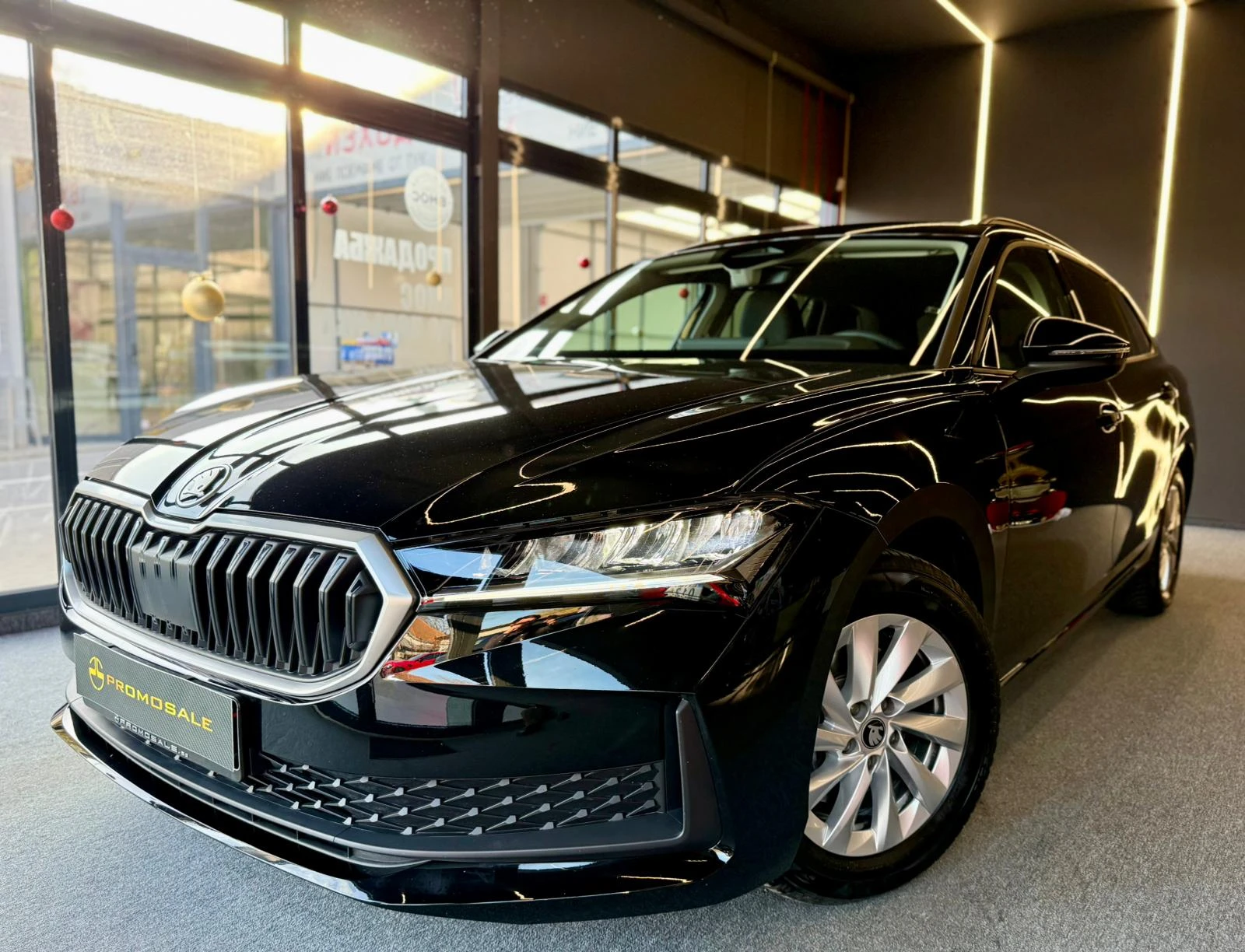 Skoda Superb 2.0TDI DSG* Essence* Лизинг* Carplay* Гаранция - изображение 3