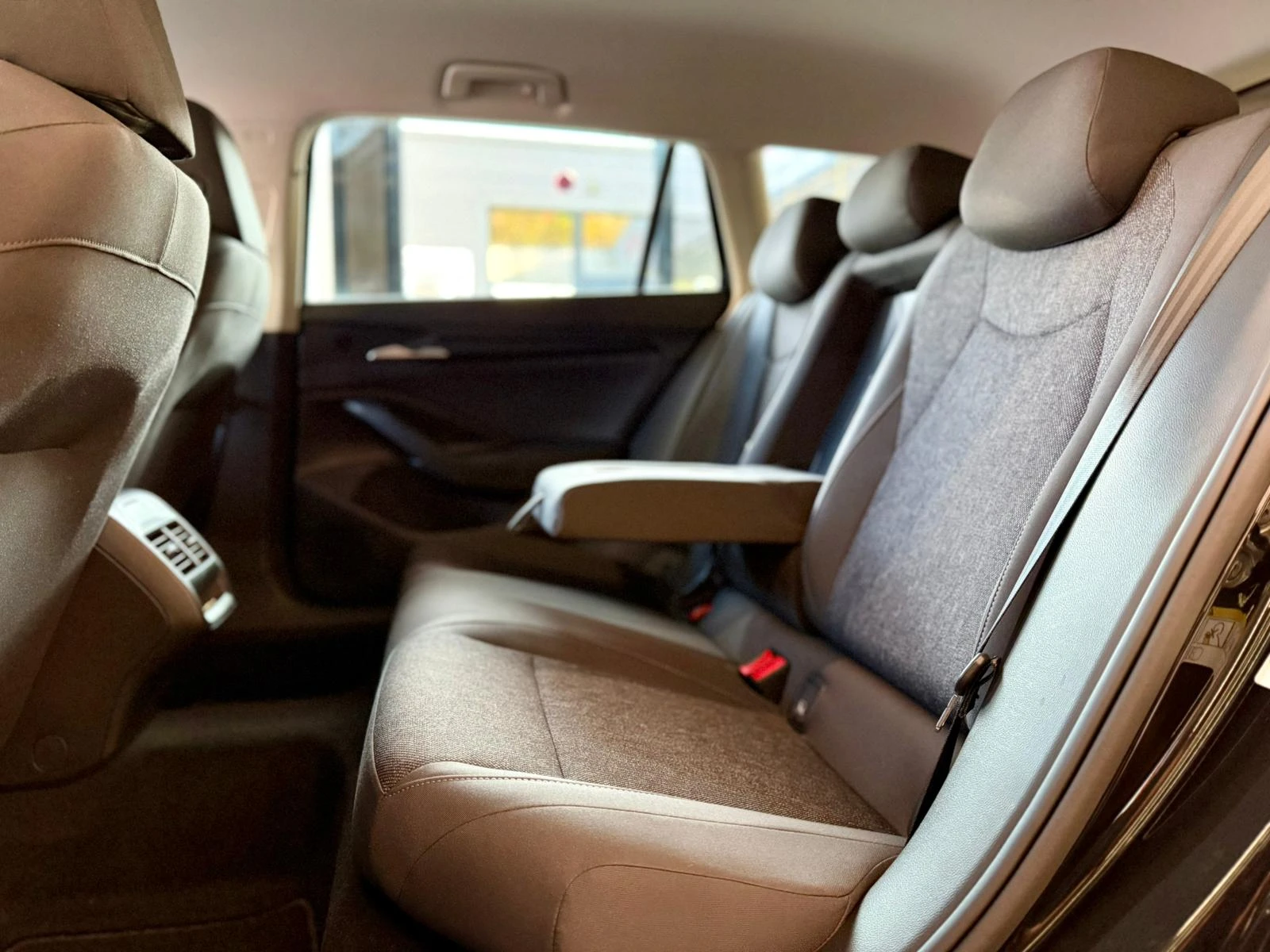 Skoda Superb 2.0TDI DSG* Essence* ������* Carplay* �������� | Mobile.bg � ����������� 15