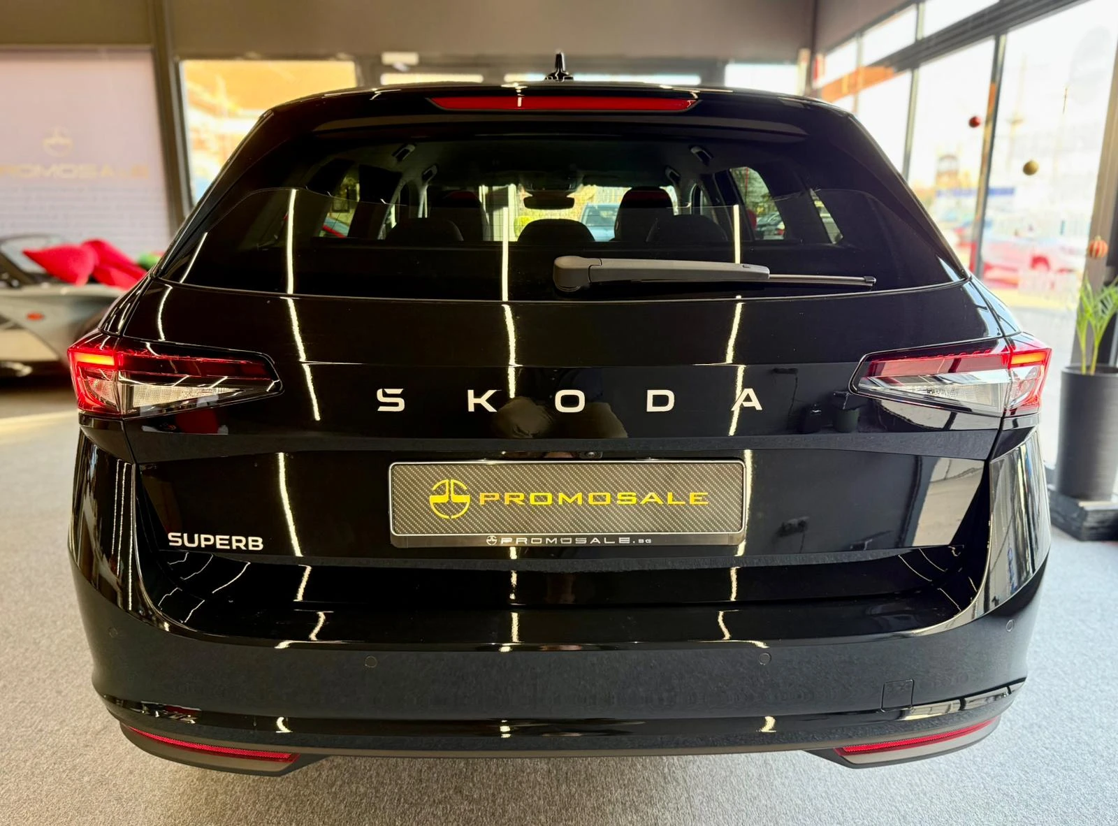 Skoda Superb 2.0TDI DSG* Essence* Лизинг* Carplay* Гаранция - изображение 5