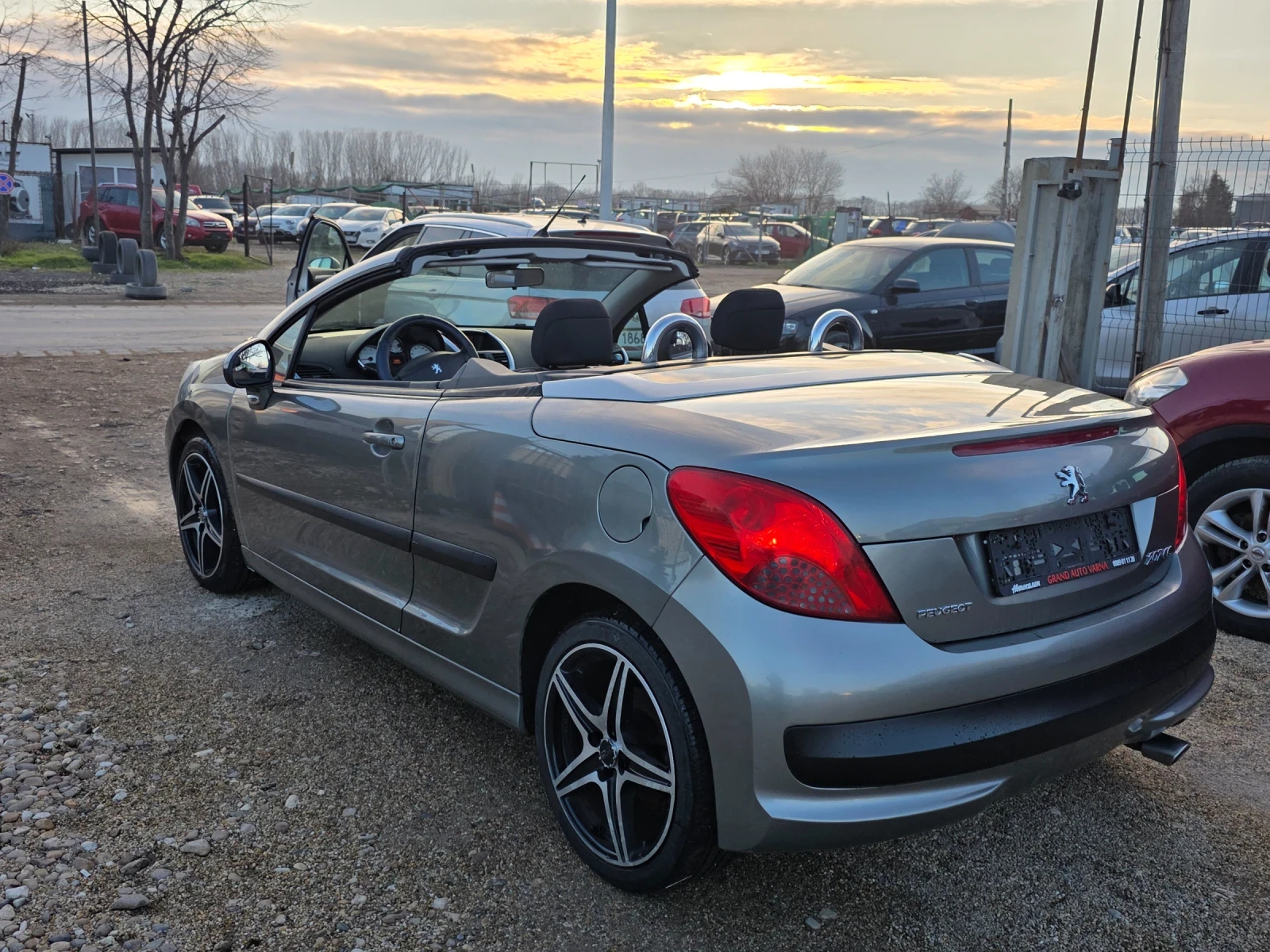 Peugeot 207 КАБРИО  - изображение 9