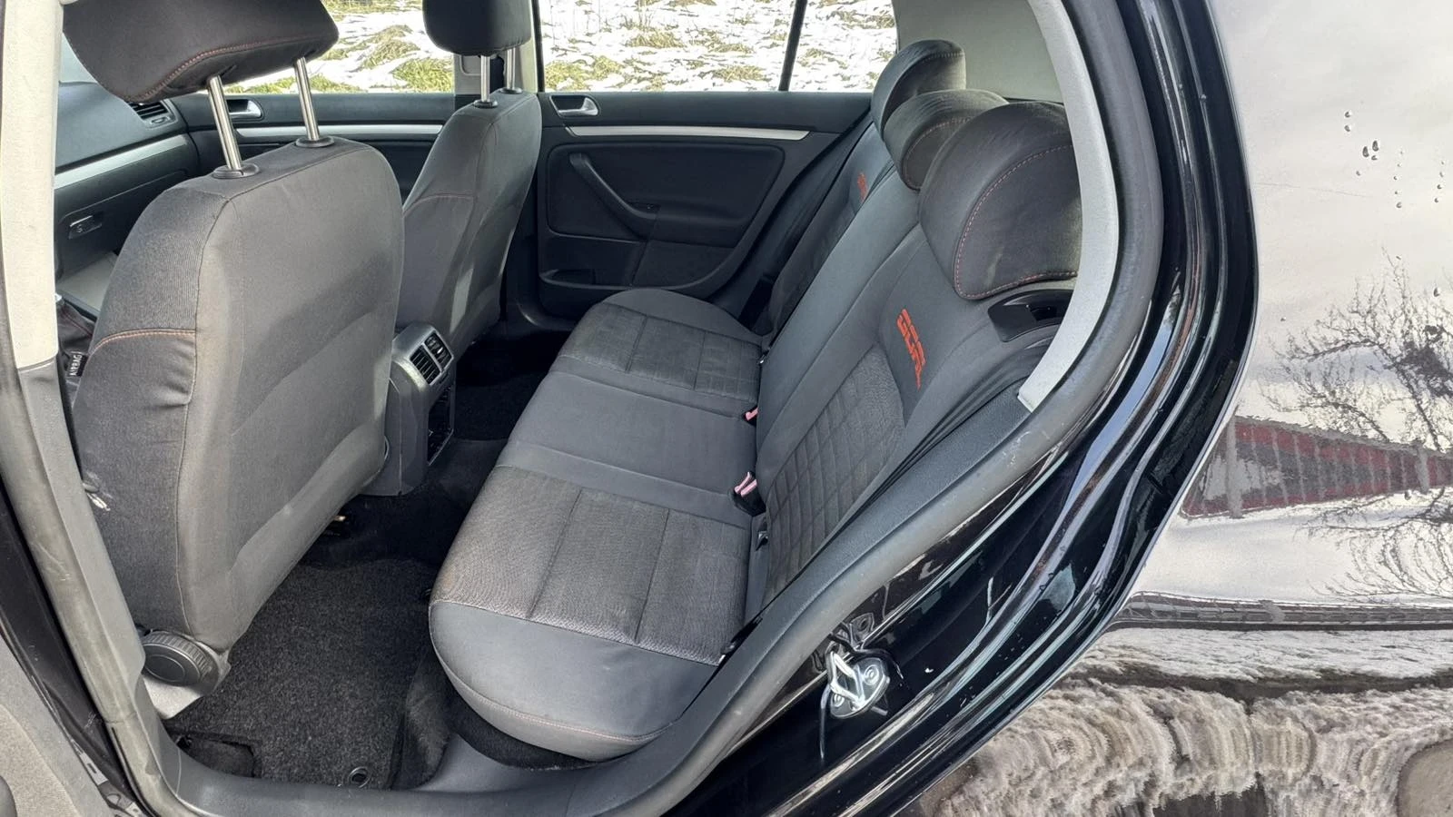 VW Golf 1.9TDi * * 105кс.* * 6ск.* * ПОДГРЕВ* * , снимка 15 - Автомобили и джипове - 53809471