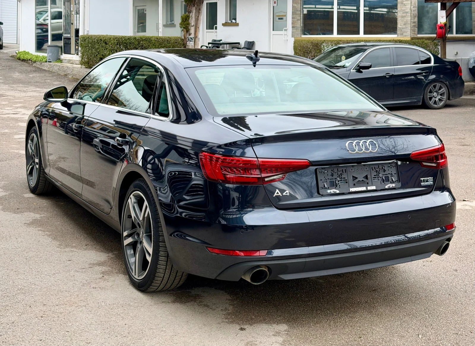 Audi A4 2.0 Quattro , снимка 7 - Автомобили и джипове - 54025639