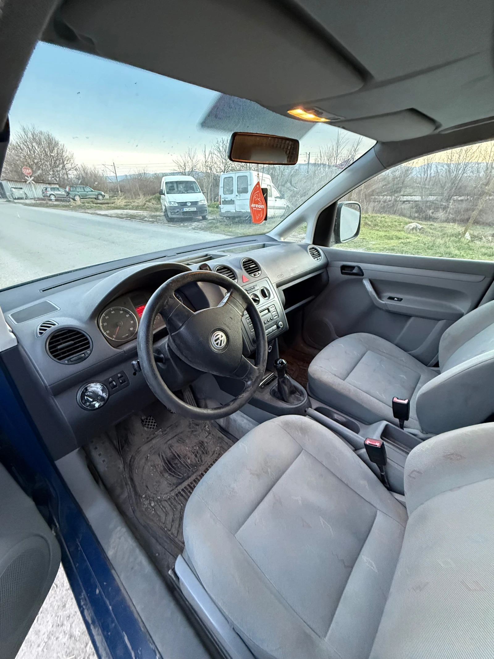 VW Caddy 2.0 Injection , снимка 10 - Автомобили и джипове - 54102257