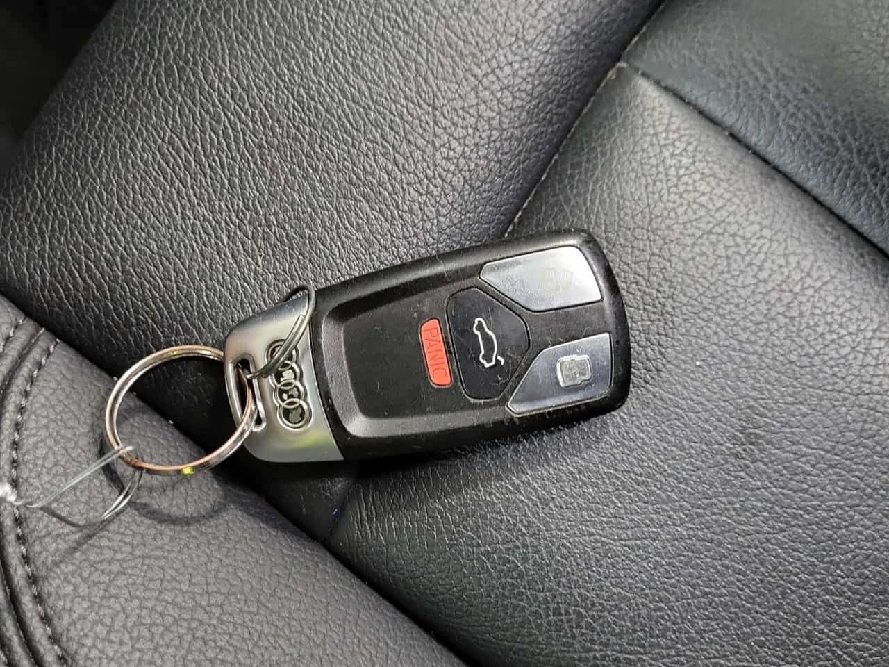 Audi A4 * KOMFORT * CARFAX * ШИБИДАХ * ПОДГРЕВИ * , снимка 10 - Автомобили и джипове - 54200693