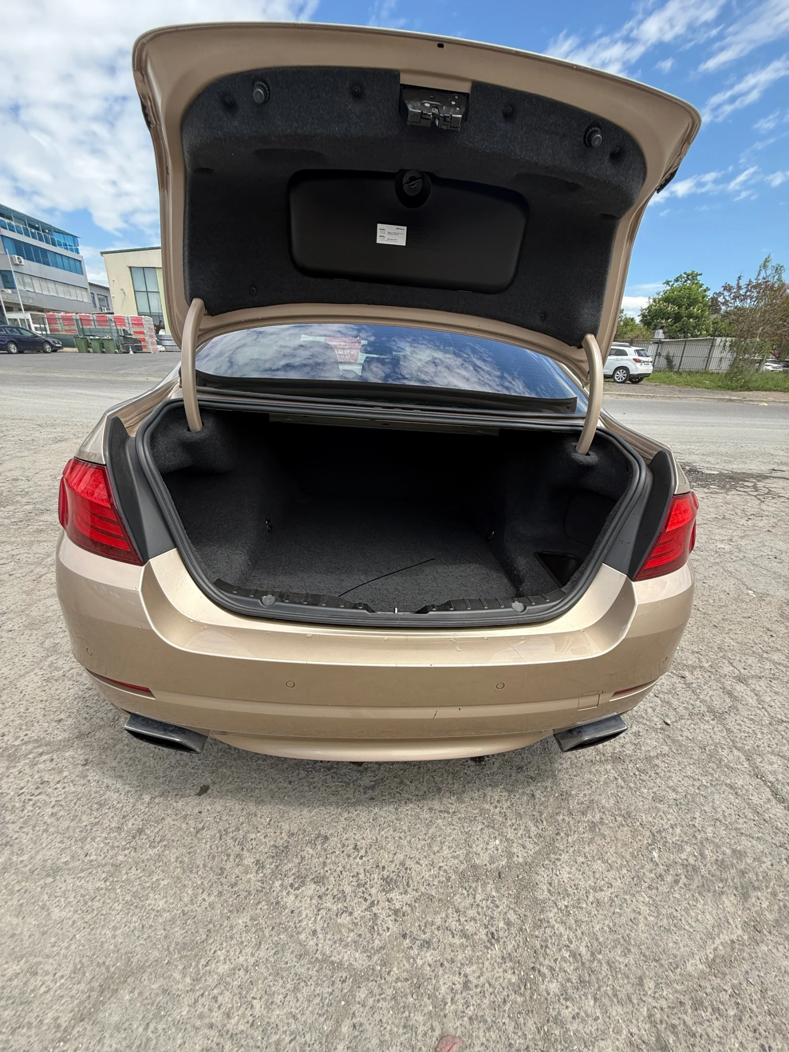 BMW 550 F10 550 i 408 hp v8 | Mobile.bg � ����������� 12