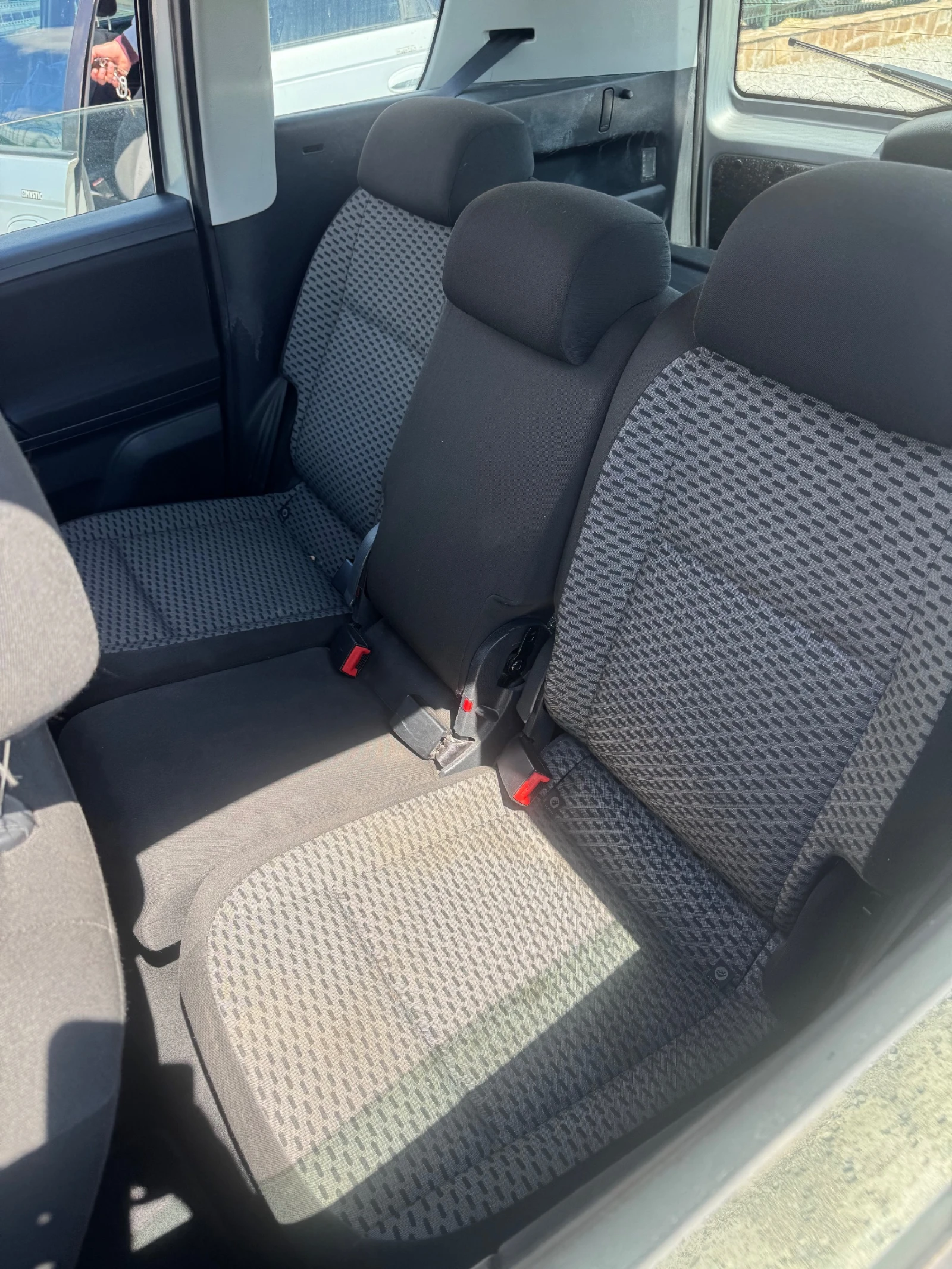 Skoda Roomster 1.6TDI* 2014г* Клима* Германия* , снимка 9 - Автомобили и джипове - 54595337