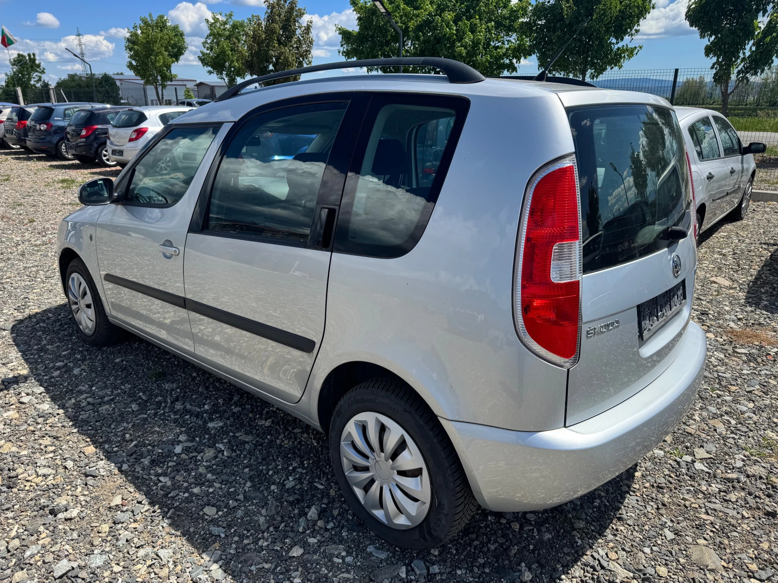 Skoda Roomster 1.6TDI* 2014г* Клима* Германия* , снимка 5 - Автомобили и джипове - 54595337