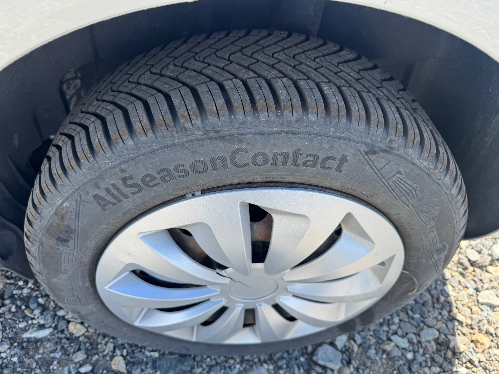 Skoda Roomster 1.6TDI* 2014г* Клима* Германия* , снимка 6 - Автомобили и джипове - 54595337