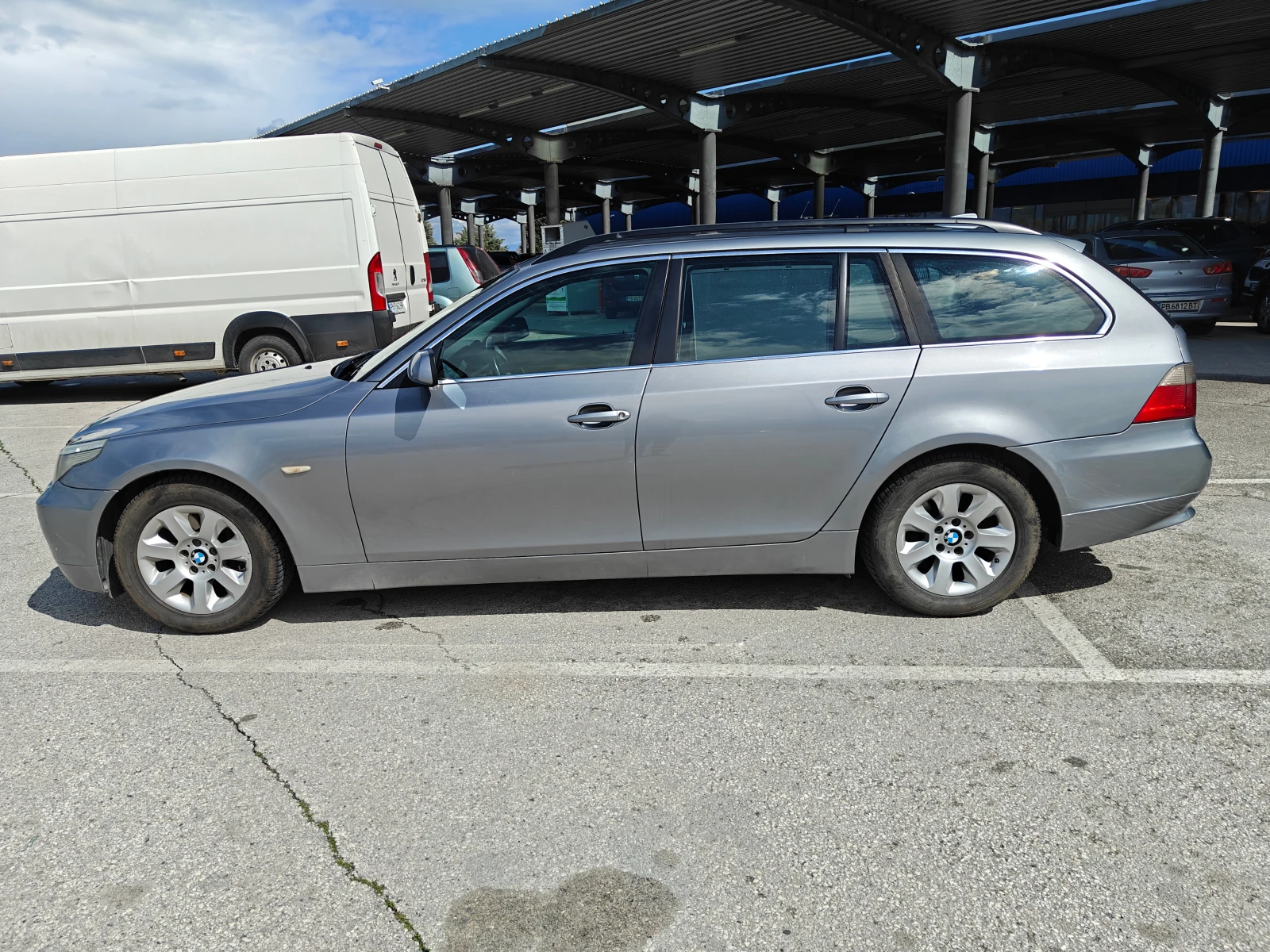 BMW 530