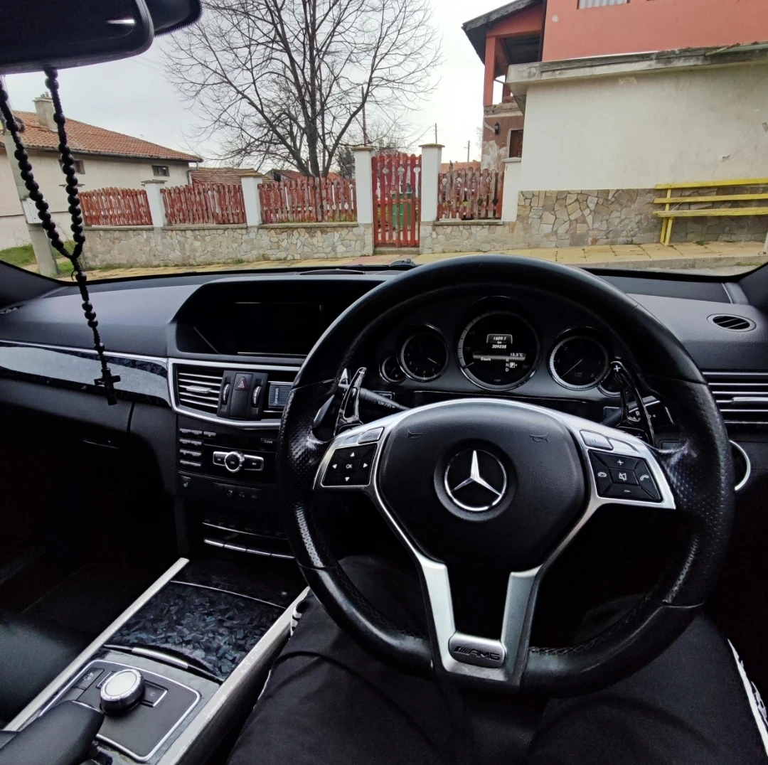 Mercedes-Benz E 250 CDI, снимка 12 - Автомобили и джипове - 54672650
