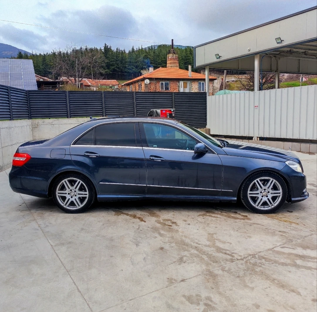 Mercedes-Benz E 250 CDI, снимка 3 - Автомобили и джипове - 54672650