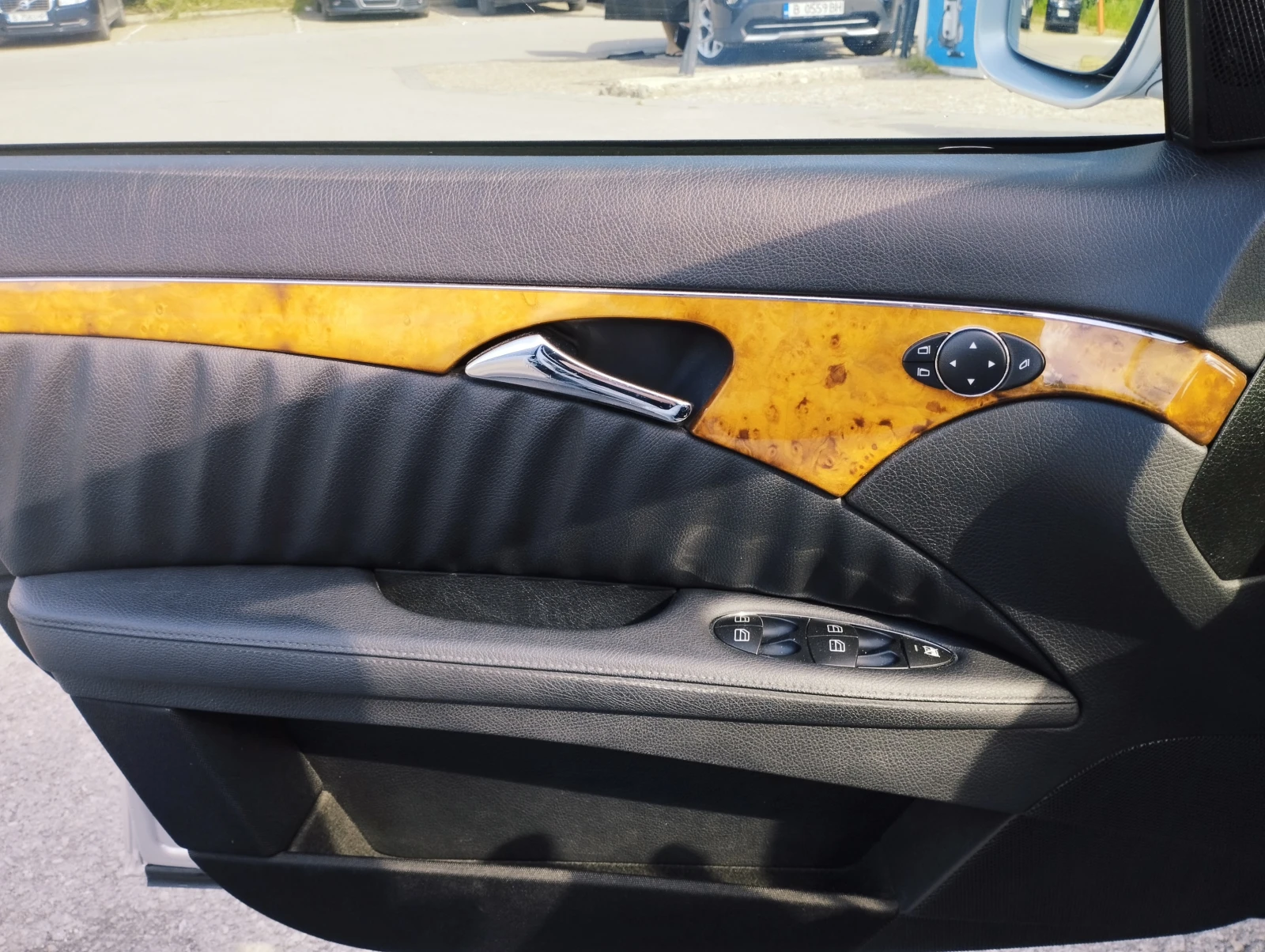 Mercedes-Benz E 320 3.0 v6 OM642, снимка 10 - Автомобили и джипове - 54683275