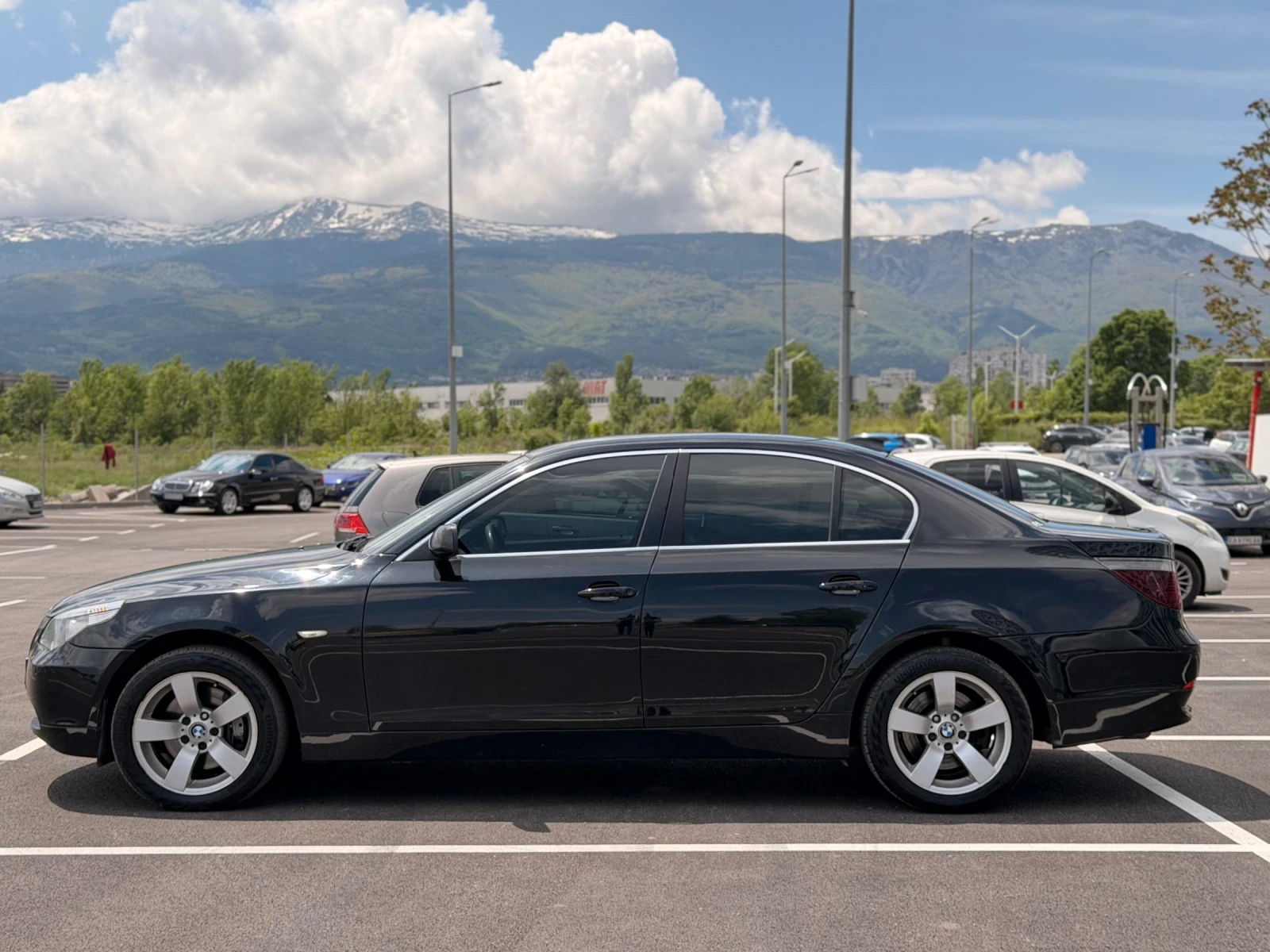 BMW 530 XD-Лзинг през Уникедит по 130 евро на месец , снимка 4 - Автомобили и джипове - 54688753